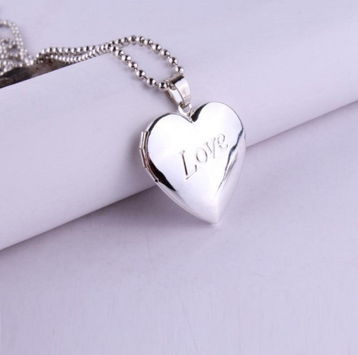 Heart Photo Pendant Necklace – with Carved options, and Openable Frame